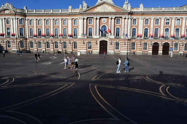 découvrez l'assurance habitation communale proposée par moudenc à toulouse en 2026, une solution fiable et adaptée pour protéger votre logement dans la ville rose.